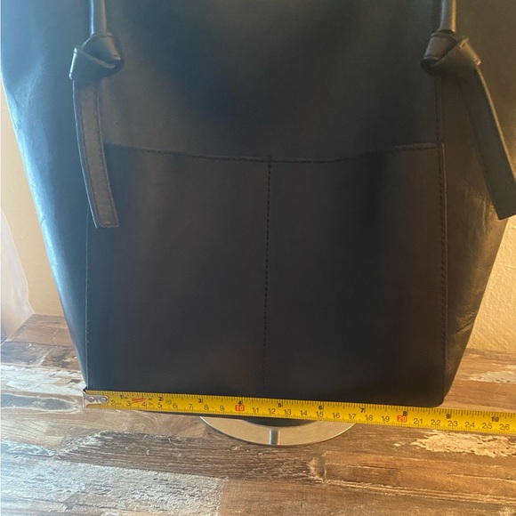 Madewell Knotted Black Leather Tote Bag - Picture 11 of 11